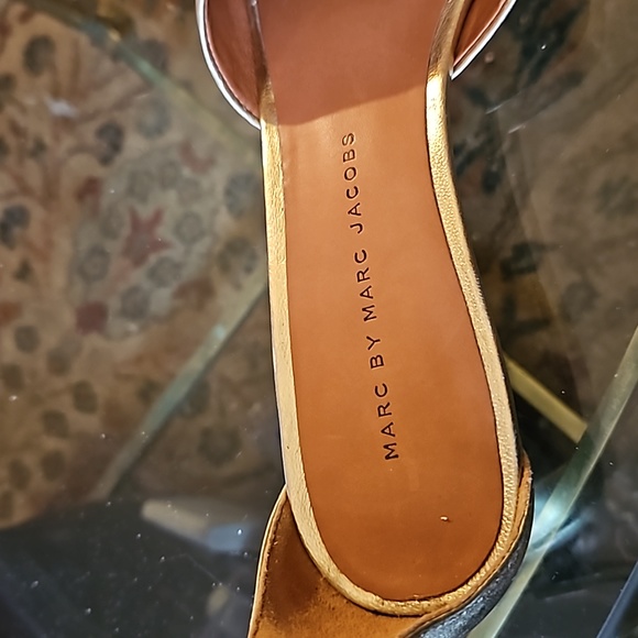 Marc by Marc Jacobs Criss-cross Wedge Sandals - Picture 9 of 10